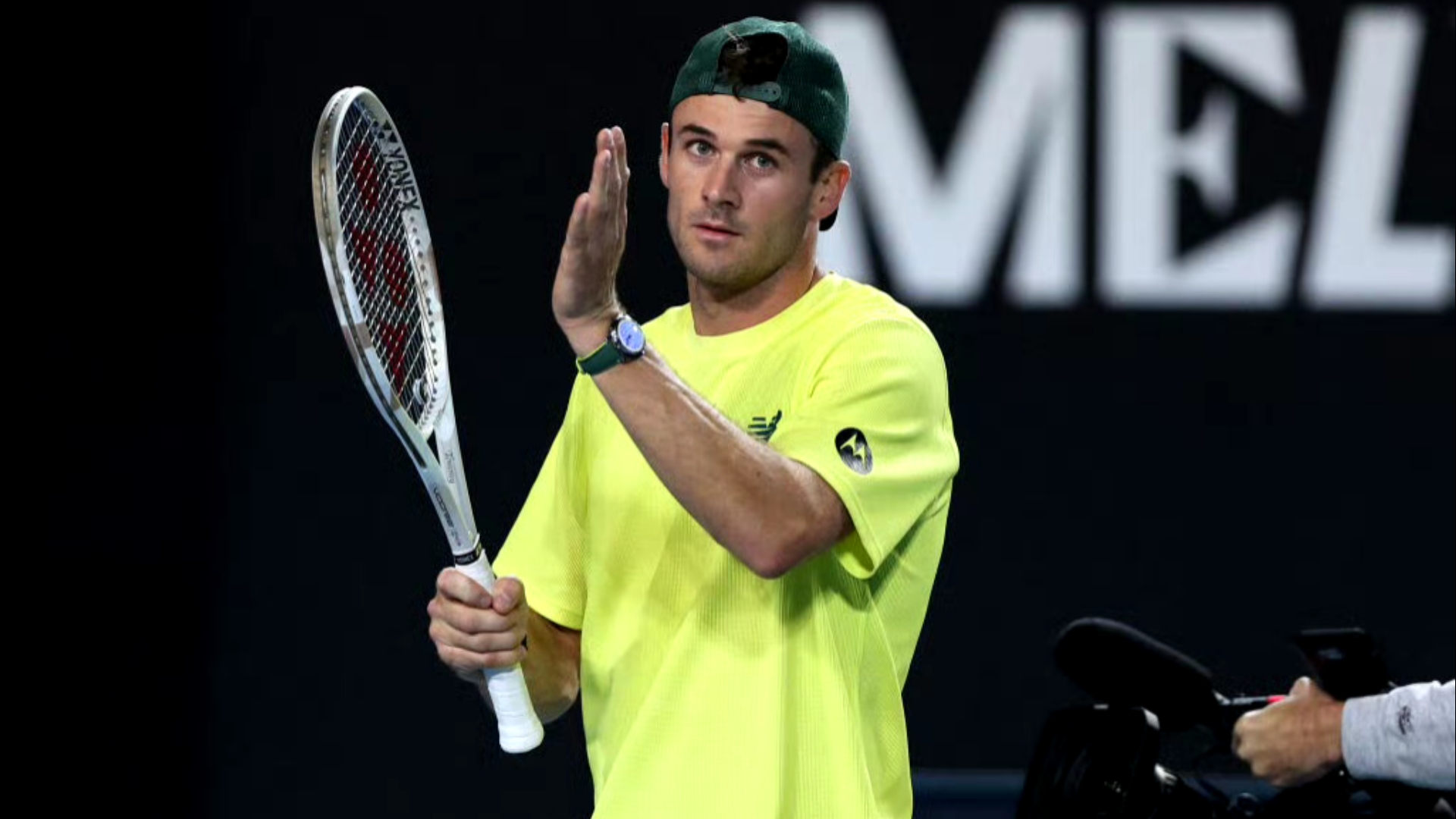 赛都充满了 赛都充满了