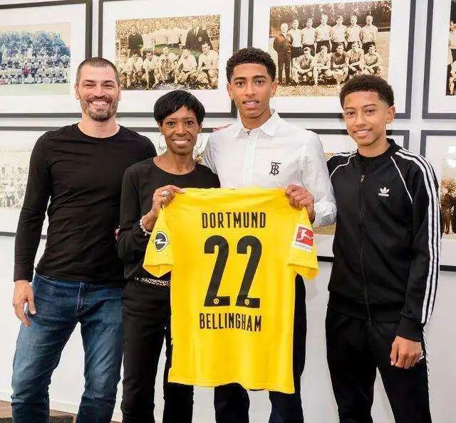 [NBA]克里斯蒂突破妙传 里夫斯三分应声入网.