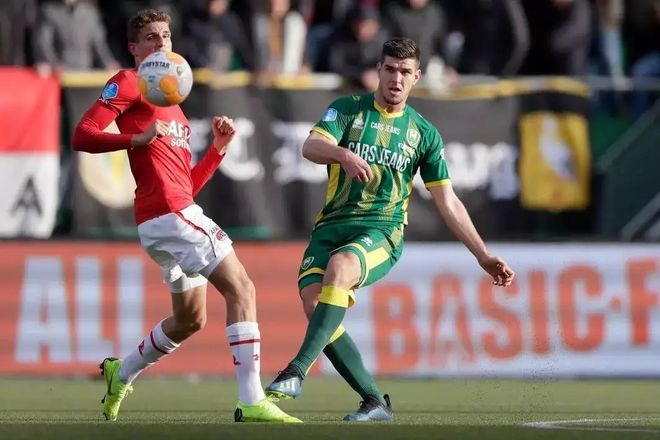 赛中多次利 赛中多次利