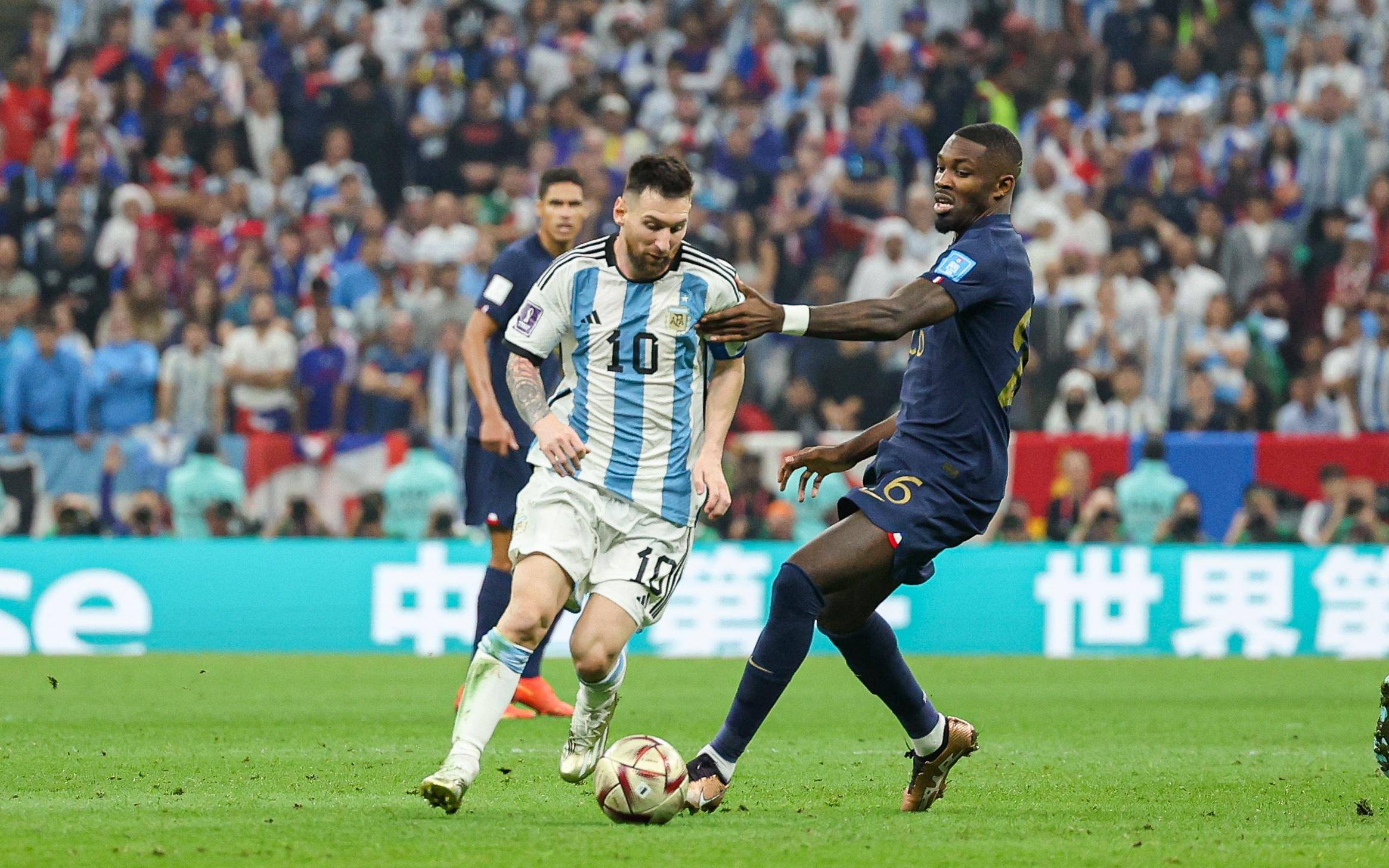 另一方面 另一方面