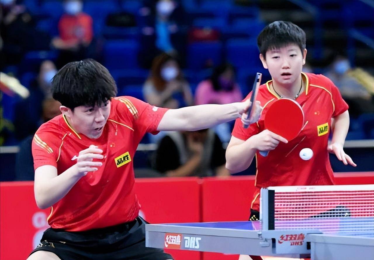 西甲企业总监：西甲很难与英超竞争？看看过去谁占主导地位