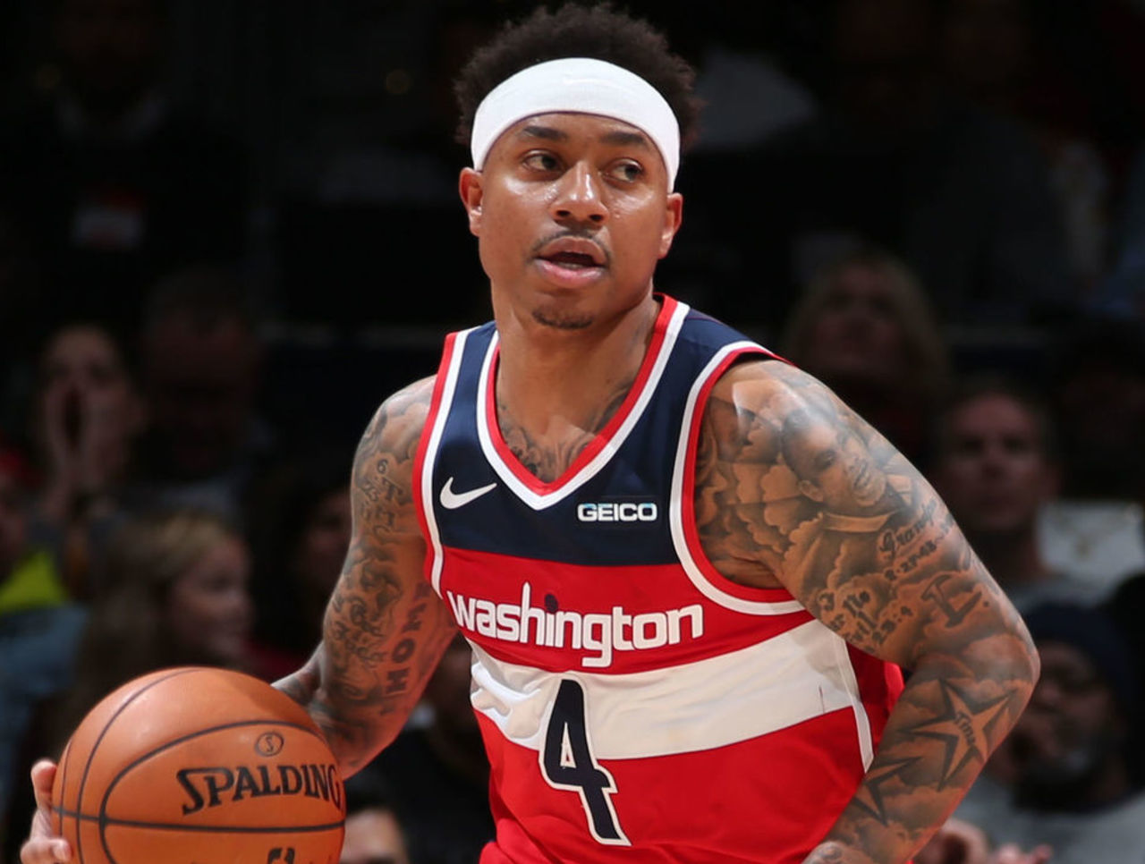 体育西甲：“马德里德比”平分秋色 马竞继续排名榜首