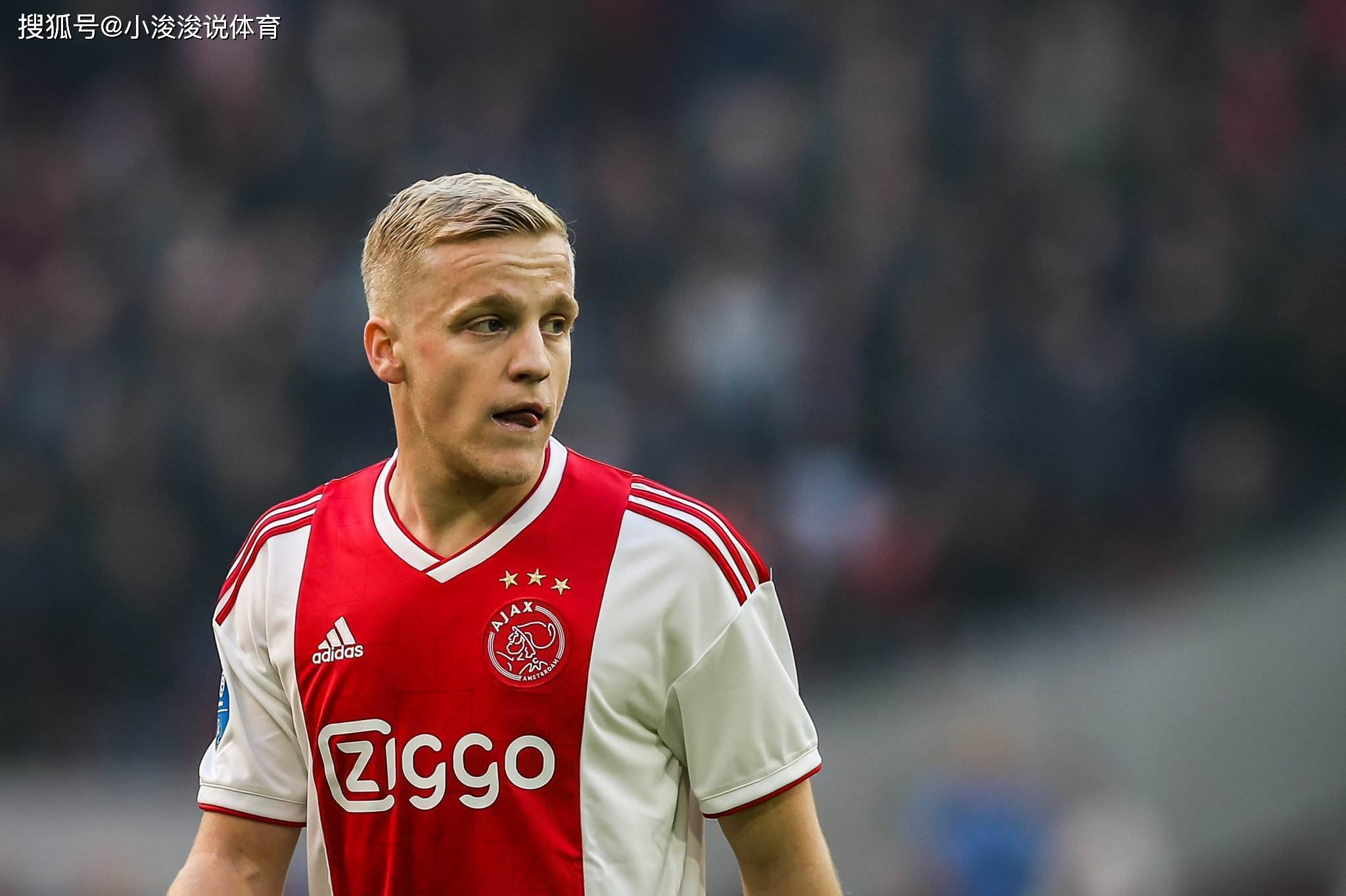 备出色的滑 备出色的滑